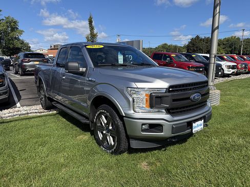 Used 2020 Ford F150 XLT w/ Equipment Group 302A Luxury AWD/4WD image 7