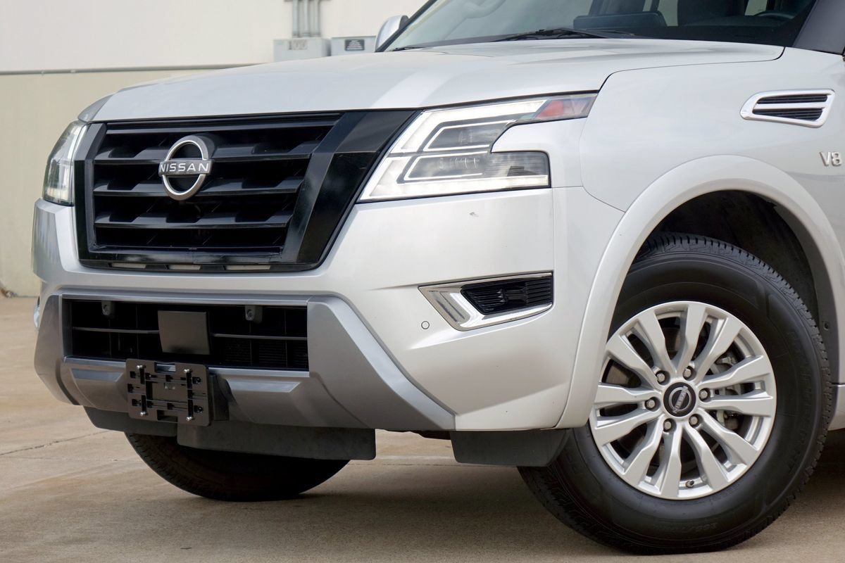 Used 2021 Nissan Armada SV RWD image 21
