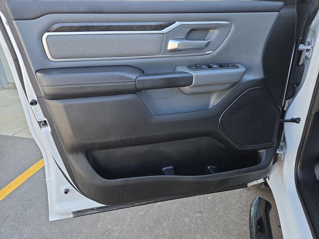 Used 2022 RAM 1500 Big Horn AWD/4WD image 12