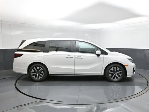 New 2026 Honda Odyssey EX-L image 26