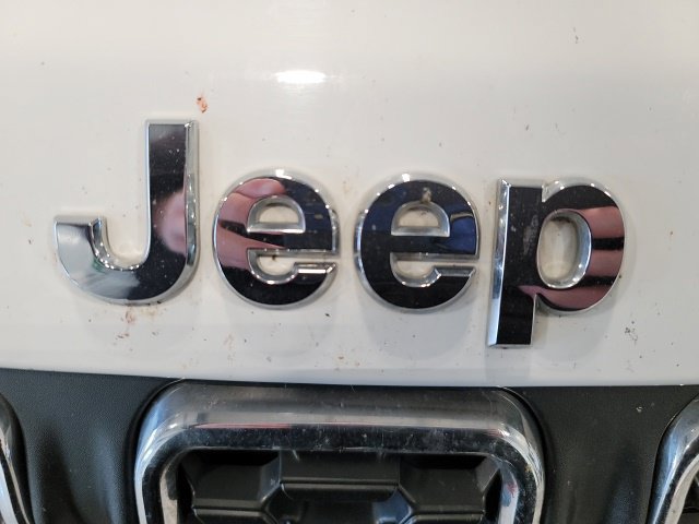 Used 2024 Jeep Compass Latitude AWD/4WD image 16