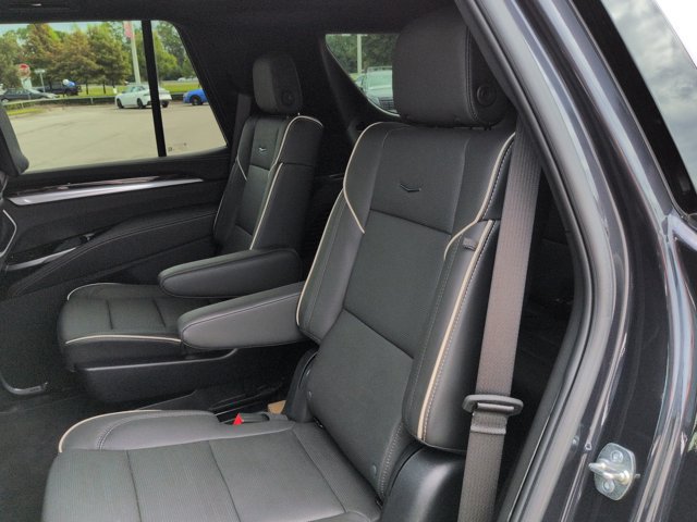 Used 2025 Cadillac Escalade Premium Luxury w/ Touring Package AWD/4WD image 15