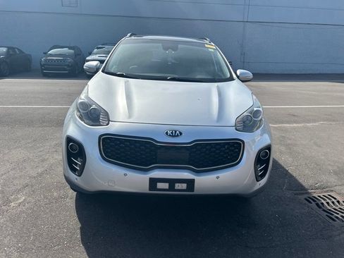 Used 2018 Kia Sportage EX w/ EX Technology Package AWD/4WD image 2