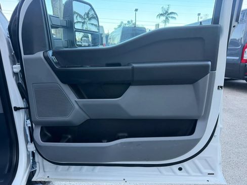 Used 2024 Ford F350 4x4 Crew Cab XL DRW w/ XL Chrome Package image 19