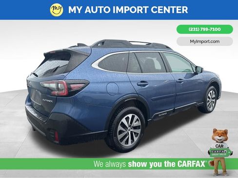 Used 2021 Subaru Outback Premium image 5