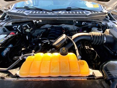 Used 2020 Ford F150 Lariat w/ Equipment Group 502A Luxury image 27