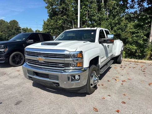 Used 2018 Chevrolet Silverado 3500 LTZ w/ Duramax Plus Package AWD/4WD image 12
