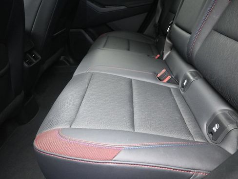 Certified 2025 Chevrolet Equinox RS w/ Safety and Technology Package FWD image 16