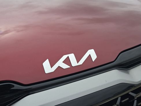 Certified 2023 Kia Sportage X-Line w/ X-Line Premium Package AWD/4WD image 11