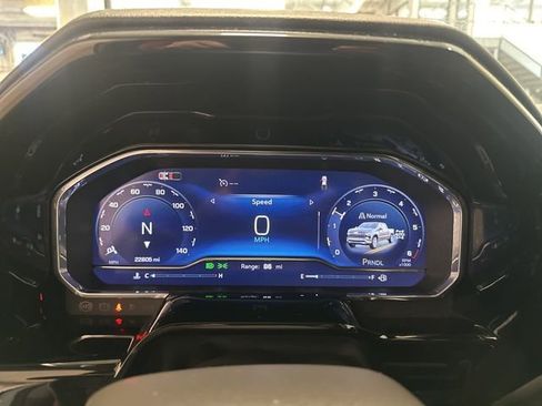 Used 2025 Chevrolet Silverado 1500 LT image 20