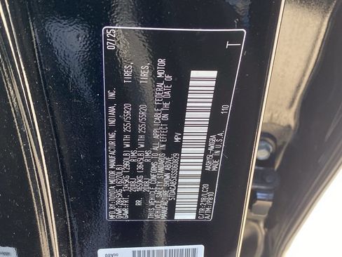 Certified 2025 Toyota Grand Highlander AWD Hybrid image 15