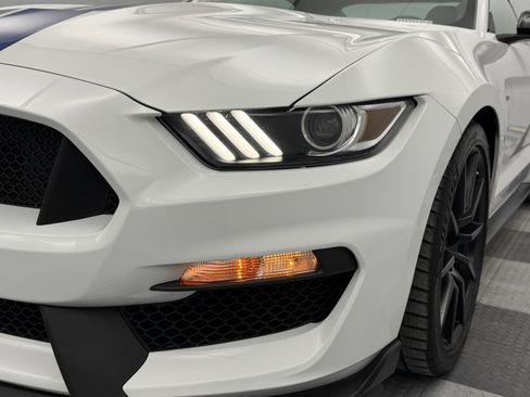 Used 2017 Ford Mustang Shelby GT350 image 31
