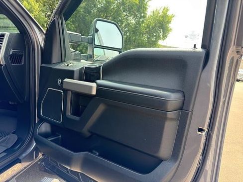 Used 2021 Ford F350 Platinum AWD/4WD image 15