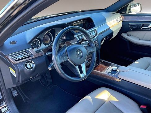 Used 2012 Mercedes-Benz E 350 4MATIC Sedan image 14