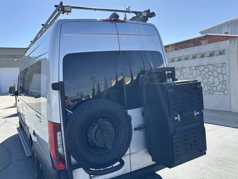 Used 2020 Mercedes-Benz Sprinter 3500 image 6