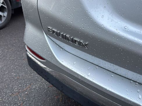 Used 2020 Chevrolet Equinox LT image 9