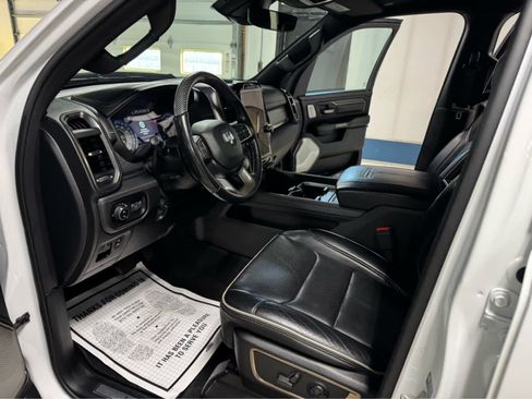 Used 2021 RAM 1500 Limited w/ Night Edition image 17