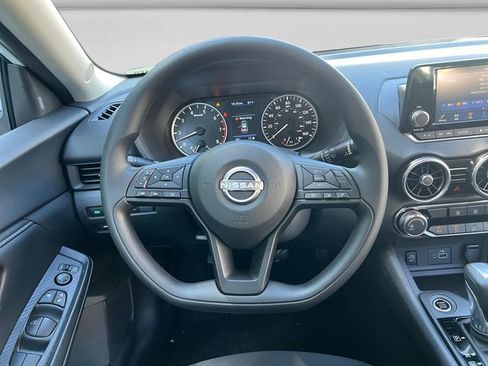 Used 2025 Nissan Sentra S FWD image 13