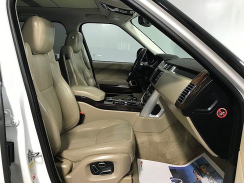Used 2014 Land Rover Range Rover Supercharged AWD/4WD image 12