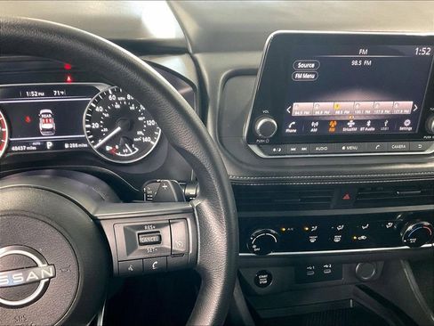 Certified 2024 Nissan Rogue S AWD/4WD image 19
