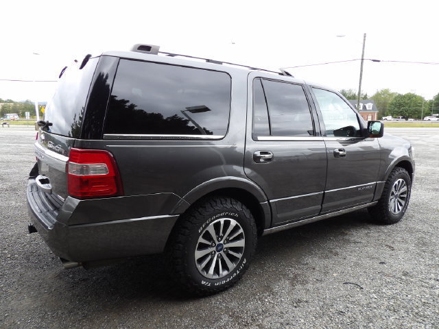 Used 2015 Ford Expedition Platinum AWD/4WD image 5
