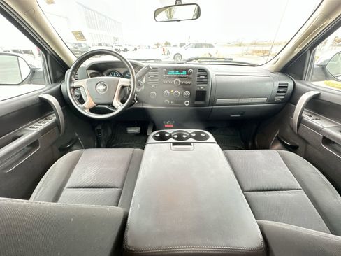 Used 2010 Chevrolet Silverado 1500 LT w/ Power Pack Plus image 17
