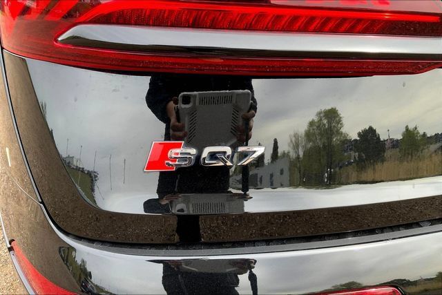 Used 2023 Audi SQ7 Premium Plus w/ Executive Package AWD/4WD image 8