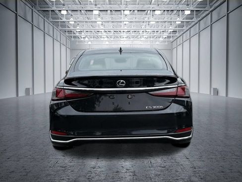 Used 2023 Lexus ES 300h w/ Premium Package FWD image 19