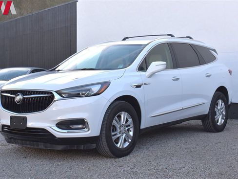 Used 2018 Buick Enclave Essence AWD/4WD image 8