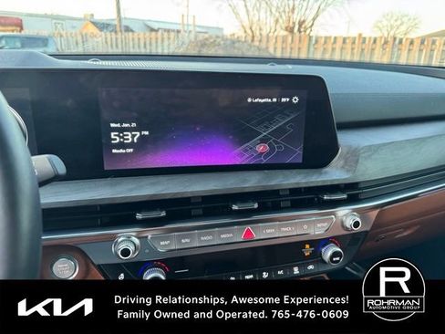 Used 2024 Kia Telluride SX Prestige X-Line image 12