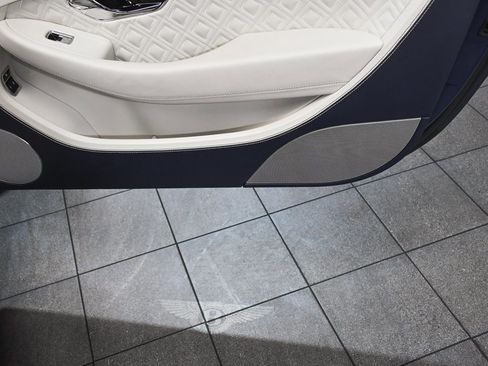 Used 2022 Bentley Continental GT image 18