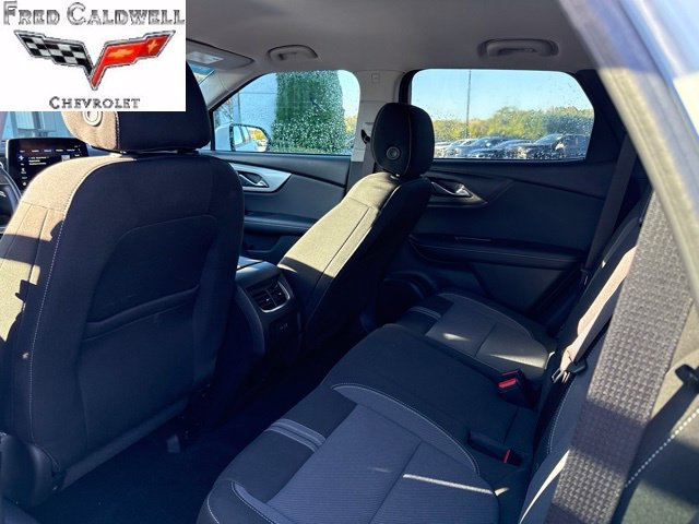 Used 2024 Chevrolet Blazer LT w/ Convenience Package FWD image 7