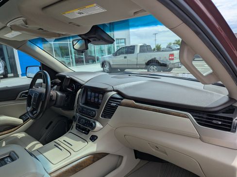 Used 2018 GMC Yukon Denali w/ Denali Ultimate Package AWD/4WD image 46