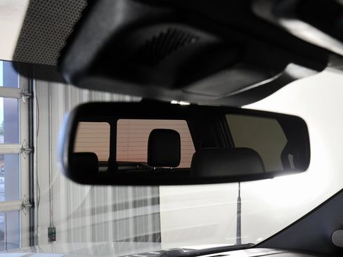 Used 2025 Ford F250 Platinum image 25