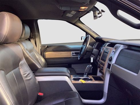 Used 2011 Ford F150 Lariat image 18