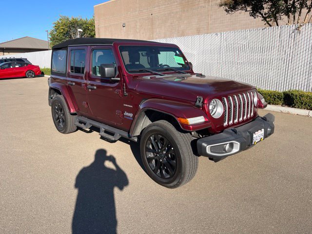 Used 2021 Jeep Wrangler Unlimited Sahara w/ Cold Weather Group AWD/4WD image 1
