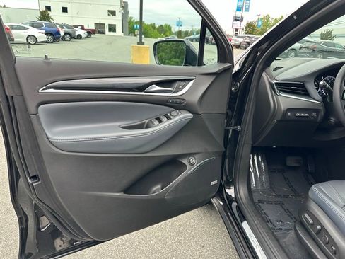 Used 2023 Buick Enclave Premium w/ Experience Buick Package AWD/4WD image 16