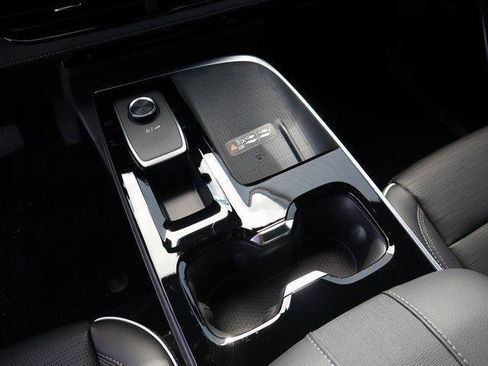 New 2026 Buick Enclave Sport Touring w/ Power Package image 38