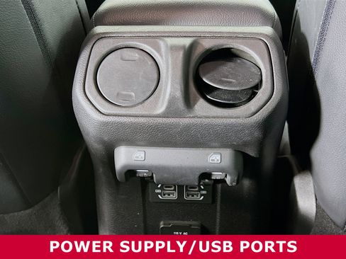 Used 2024 Jeep Gladiator Sport image 26