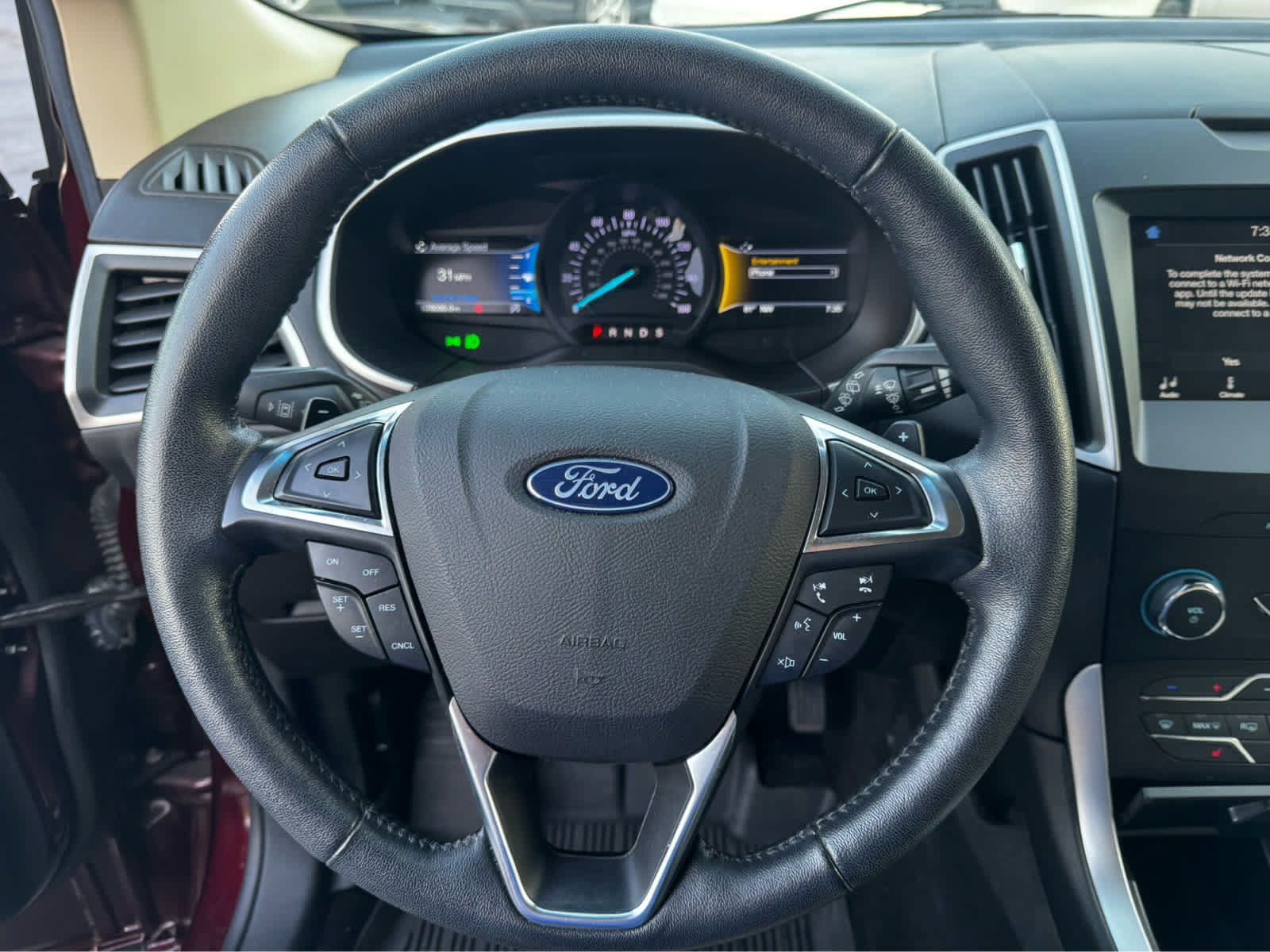 Used 2019 Ford Edge SEL w/ Equipment Group 201A AWD/4WD image 3