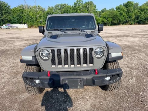 Used 2019 Jeep Wrangler Unlimited Rubicon w/ Dual Top Group AWD/4WD image 2