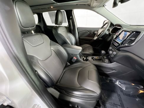 Used 2022 Jeep Cherokee Limited AWD/4WD image 27