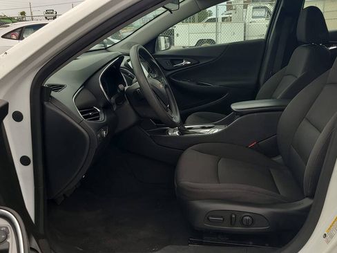 Used 2020 Chevrolet Malibu LT FWD image 10