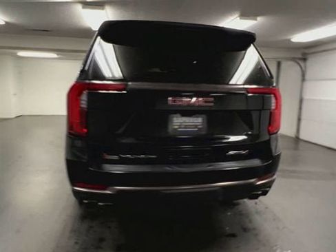 Certified 2025 GMC Yukon AT4 Ultimate w/ LPO, Floor Liner Package AWD/4WD image 7
