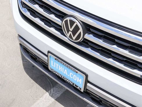 Used 2022 Volkswagen Atlas SE FWD image 8
