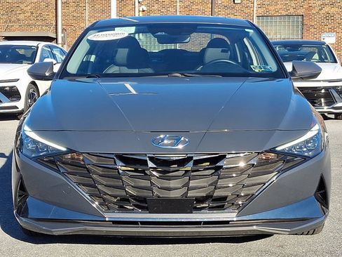 Certified 2023 Hyundai Elantra Limited image 2