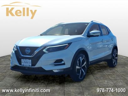 Used 2022 Nissan Rogue Sport SL w/ Premium Package