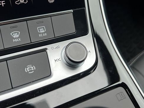 New 2026 Audi Q7 3.0T Premium image 25
