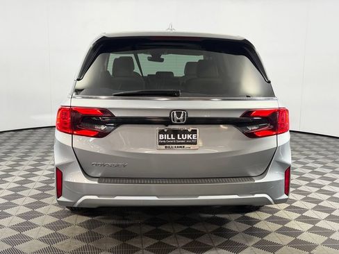 Used 2025 Honda Odyssey EX-L image 7