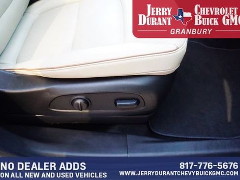Used 2024 Buick Encore GX Avenir w/ Avenir Convenience Package AWD/4WD image 24